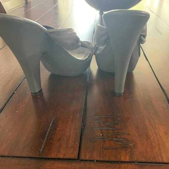 Cathy Jean platform heels - Picture 6 of 7